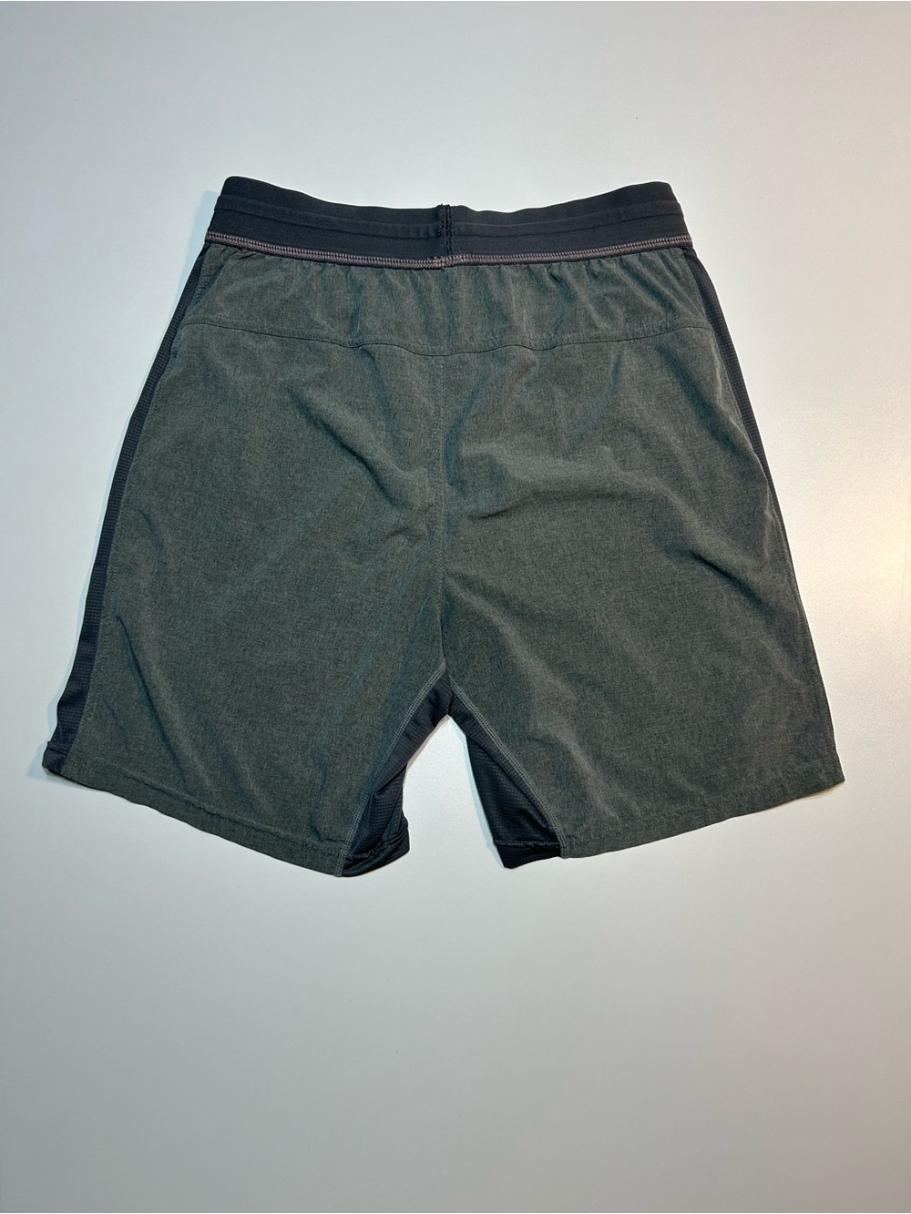 Nike Flex Yoga Training Shorts Grey Heather Black Mesh Panels - Picture 2 of 8